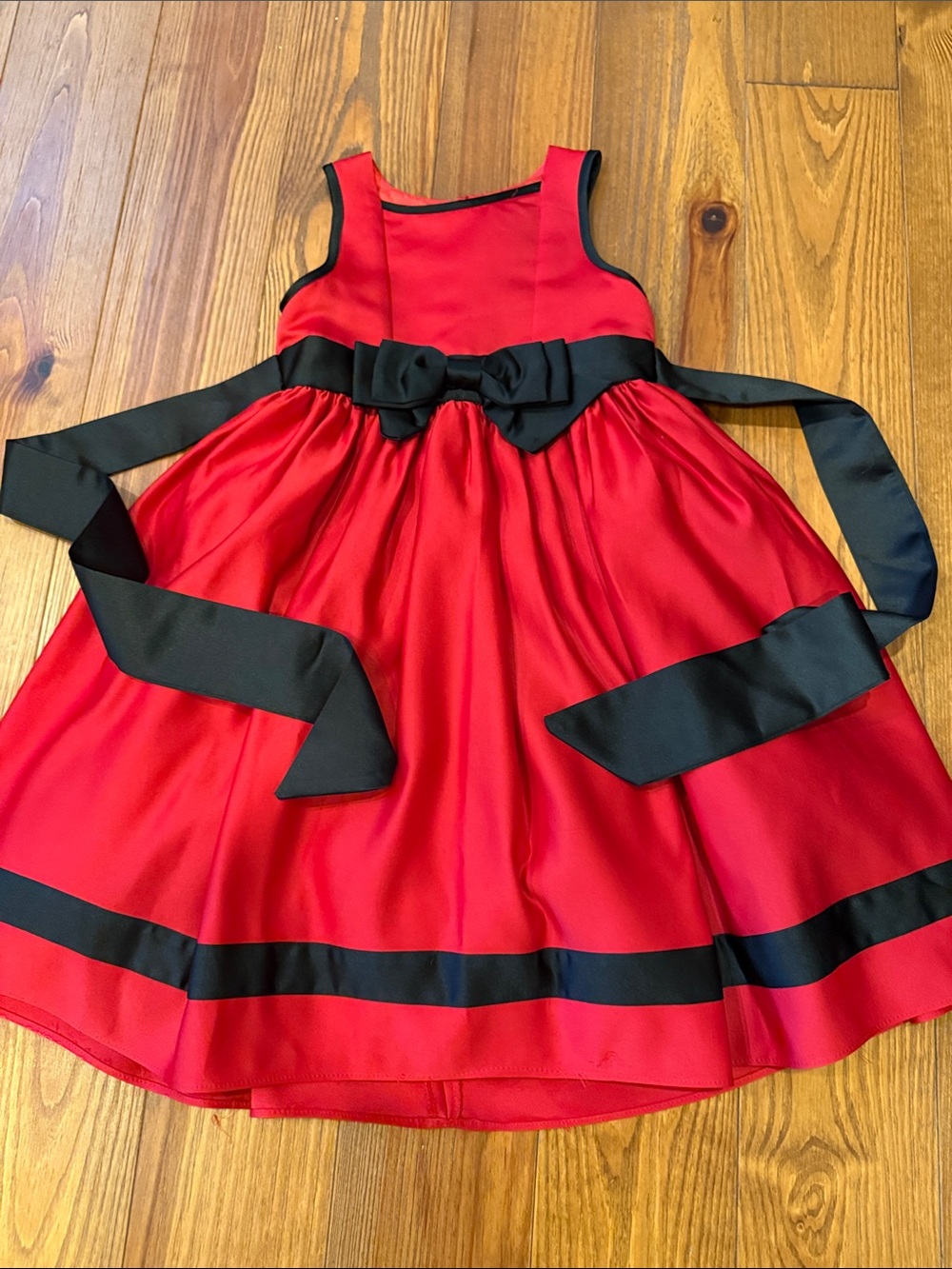 Red and Black Bow-Accent Girls' Costume Dress size 5